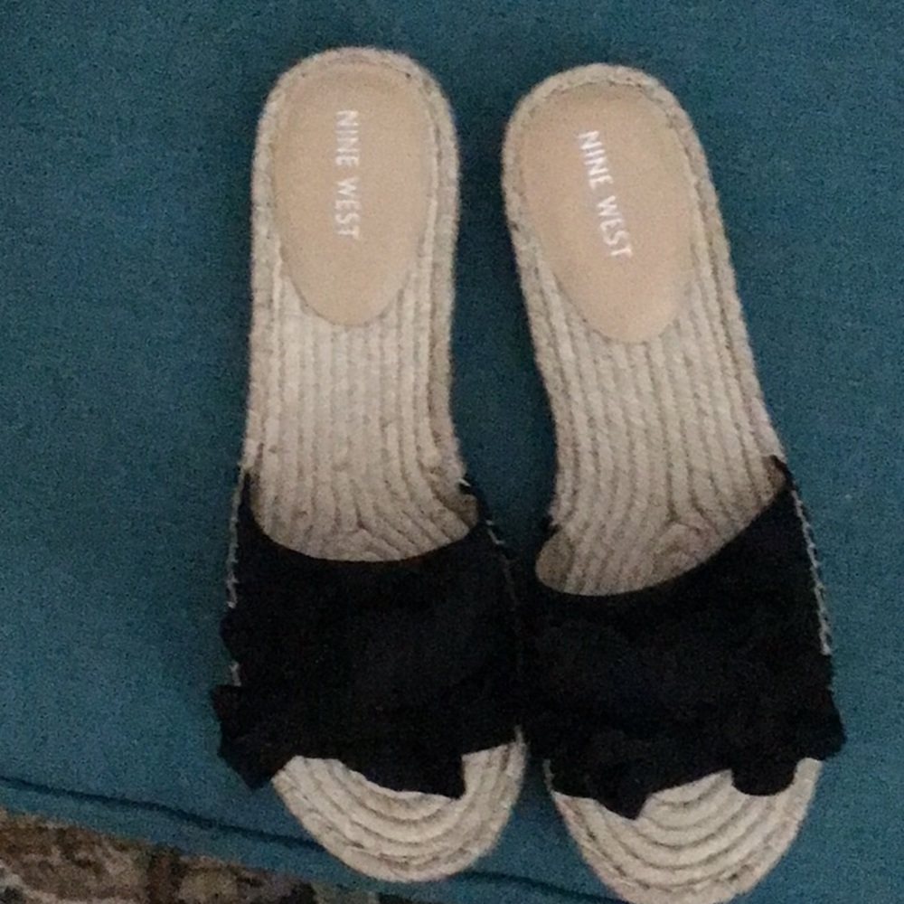 Nine West sandals size 10